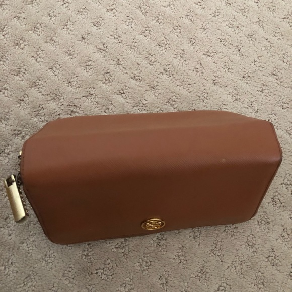 Tory Burch Double Zip Wallet Robinson Tan - Picture 8 of 9